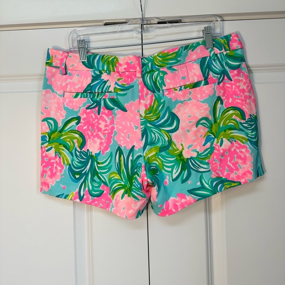 NWT Lilly Pulitzer Callahan Knit Short Blue Ibiza Pineapple Shake Size 12 - Picture 2 of 3